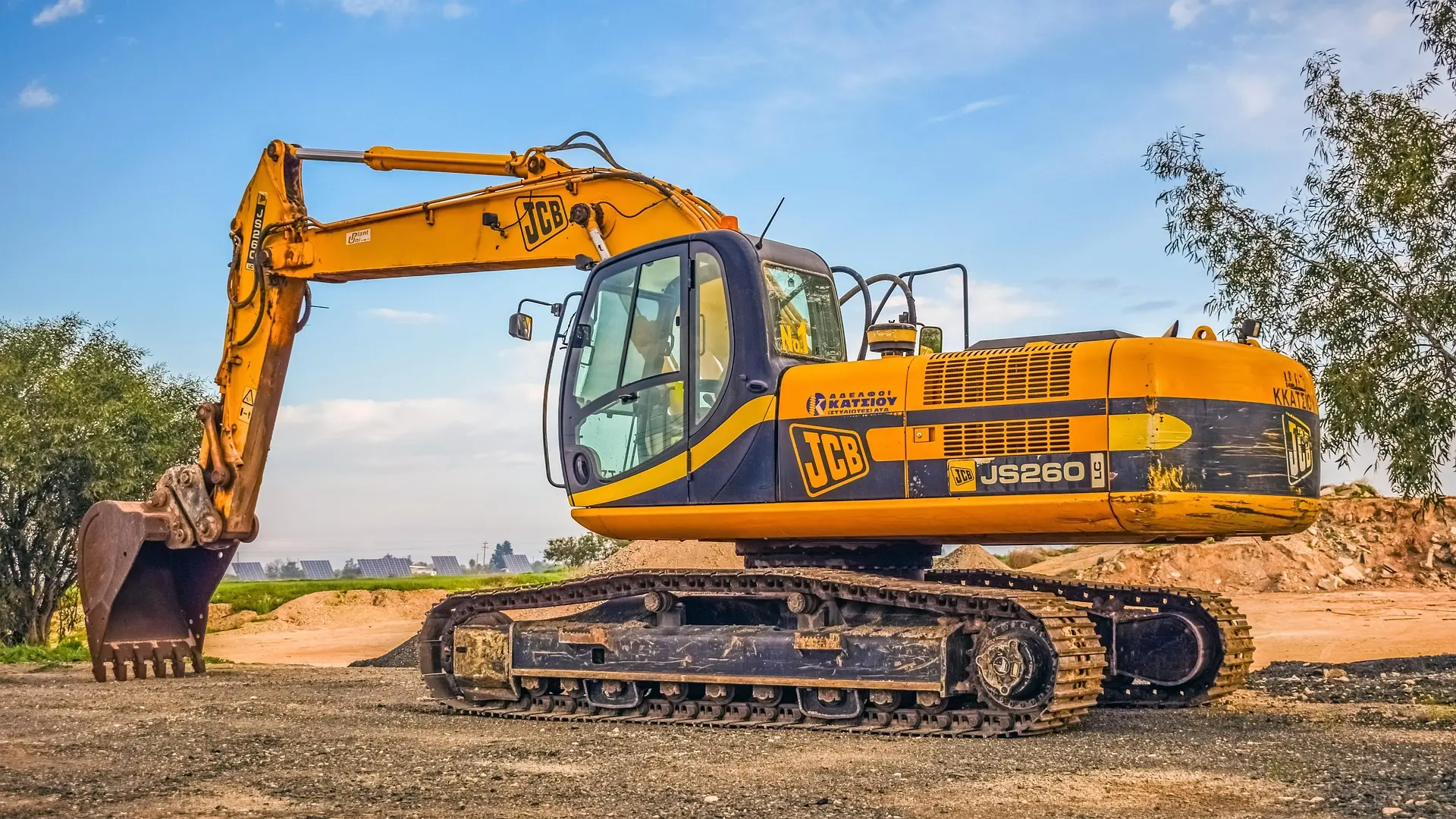 Heavy machinery used by Inderdeep Infra India for large-scale highway construction